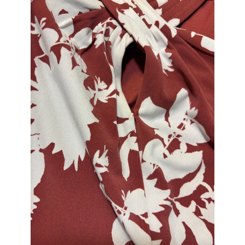 White House Black Market Halter Neck Twisted Floral Print Top Women's Size S - Picture 4 of 8